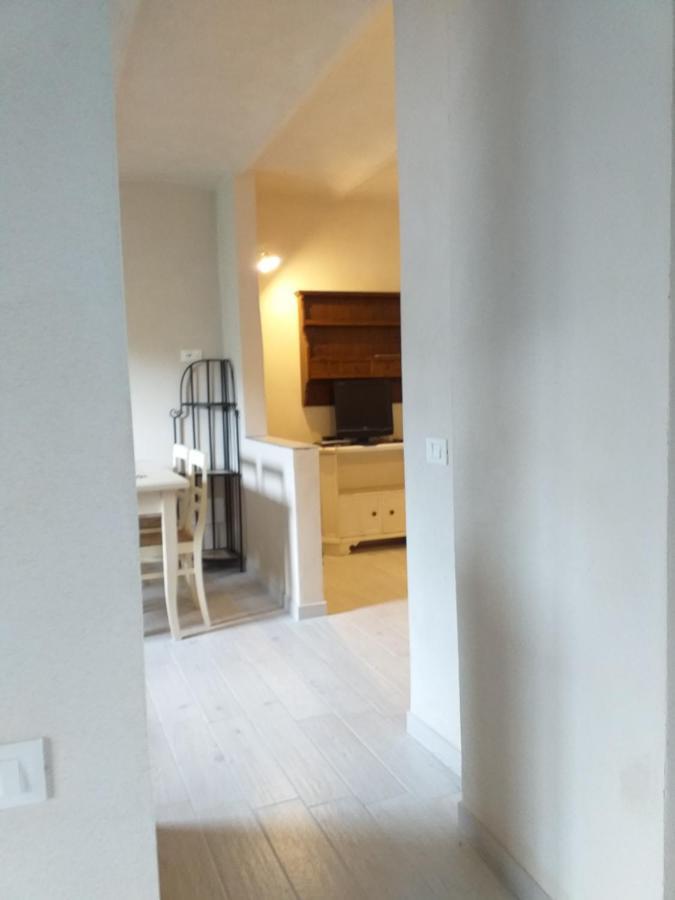 サルツァーナ Casa Di Vecchio Borgoヴィラ エクステリア 写真