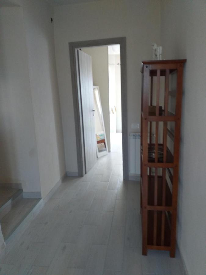 サルツァーナ Casa Di Vecchio Borgoヴィラ エクステリア 写真